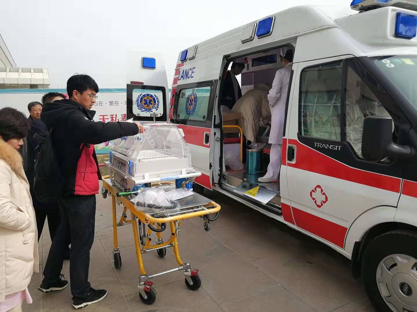 友谊县救护车转院